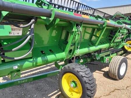 Used 2021 John Deere HD50R Combine Platforms at Horizon Ag & Turf in St. Paul, AB - Photo11