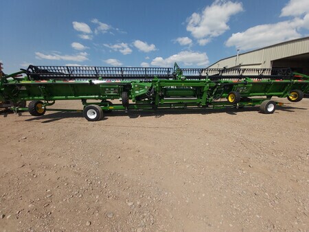 Used 2021 John Deere HD50R Combine Platforms at Horizon Ag & Turf in St. Paul, AB - Photo5
