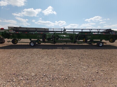 Used 2021 John Deere HD50R Combine Platforms at Horizon Ag & Turf in St. Paul, AB - Photo17