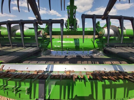 Used 2021 John Deere HD50R Combine Platforms at Horizon Ag & Turf in St. Paul, AB - Photo6