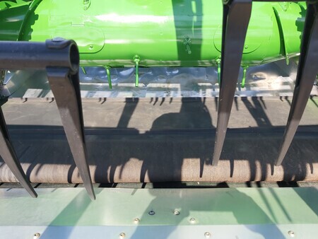 Used 2021 John Deere HD50R Combine Platforms at Horizon Ag & Turf in St. Paul, AB - Photo13