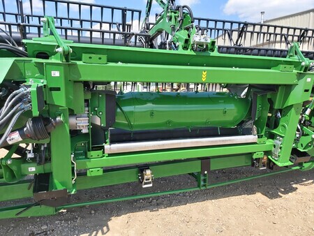 Used 2021 John Deere HD50R Combine Platforms at Horizon Ag & Turf in St. Paul, AB - Photo16