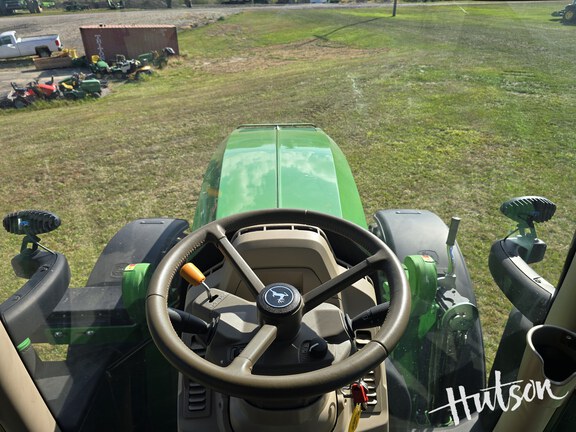 Photo of 2023 John Deere 6R 195