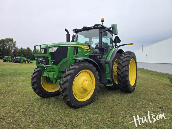 Photo of 2023 John Deere 6R 195