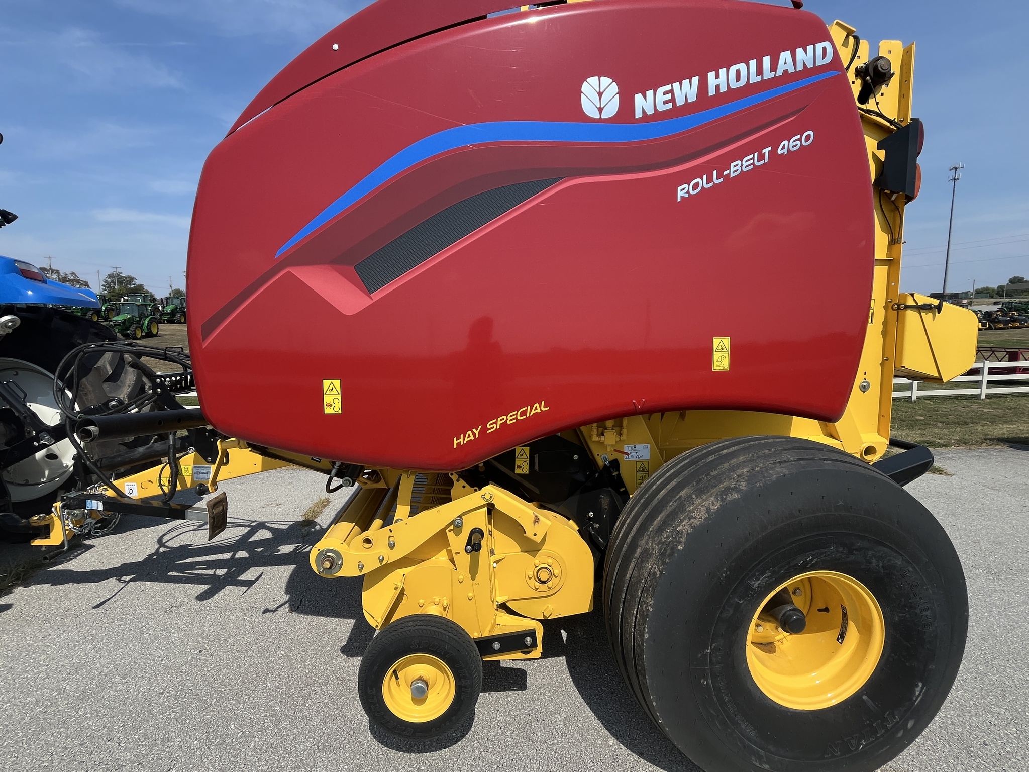  2024 New Holland Rollbelt 460 at Heritage Tractor in Rogersville, MO