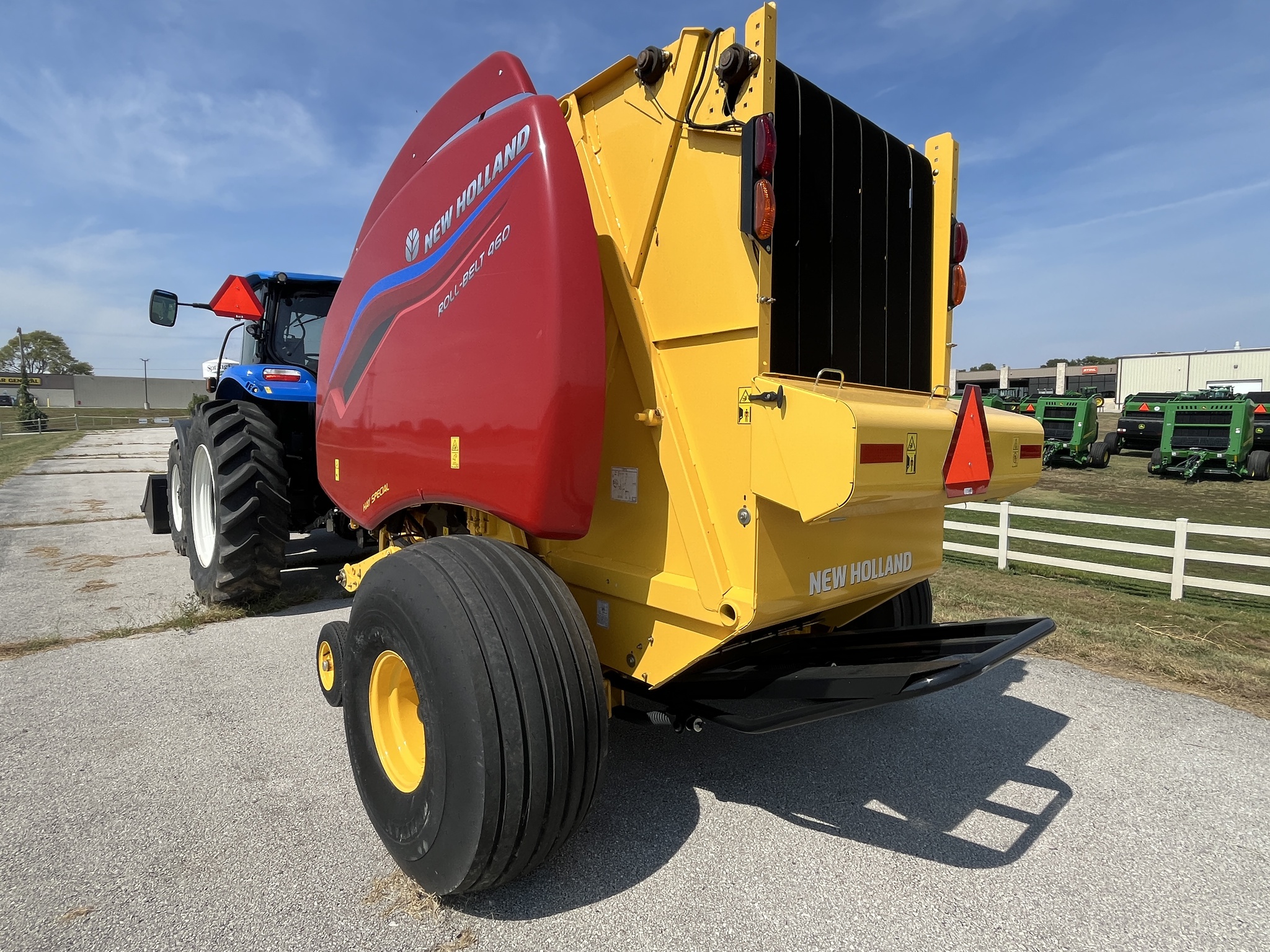  2024 New Holland Rollbelt 460 at Heritage Tractor in Rogersville, MO