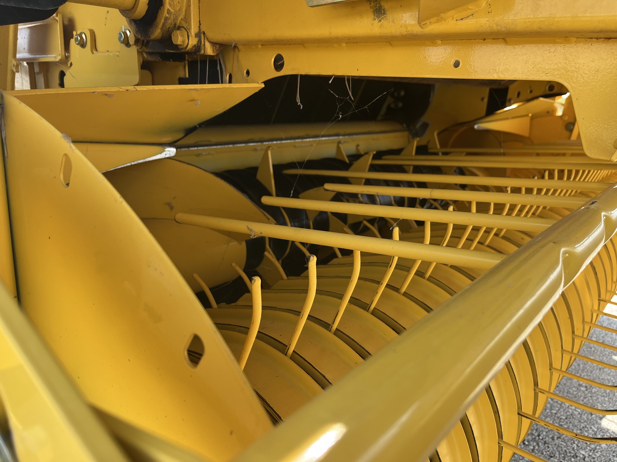  2024 New Holland Rollbelt 460 at Heritage Tractor in Rogersville, MO