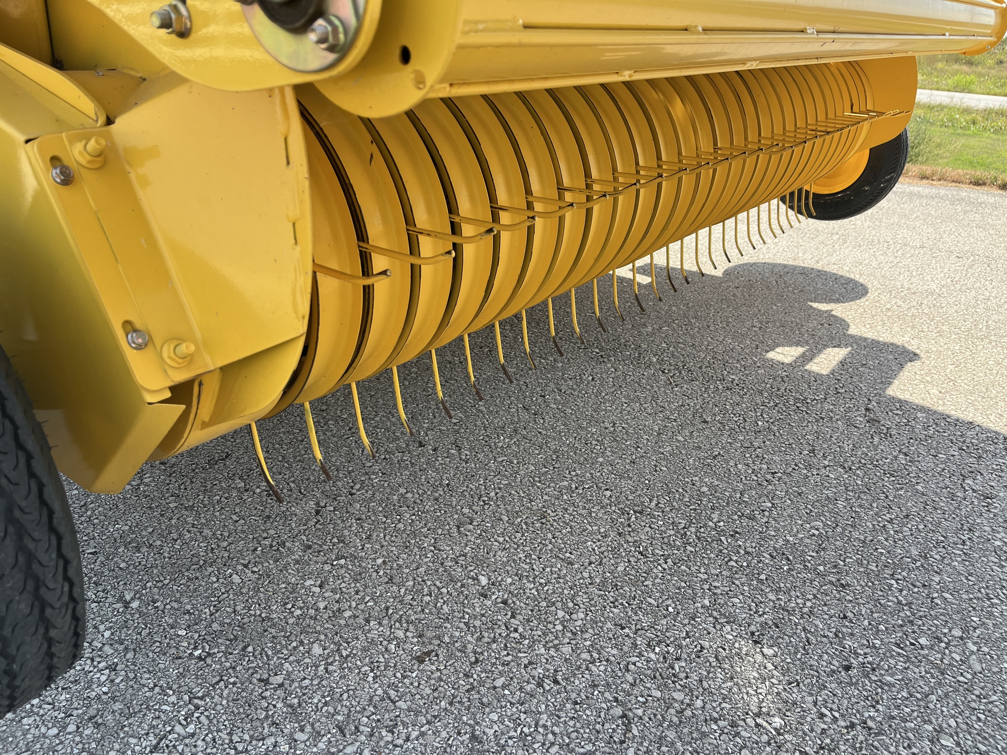  2024 New Holland Rollbelt 460 at Heritage Tractor in Rogersville, MO
