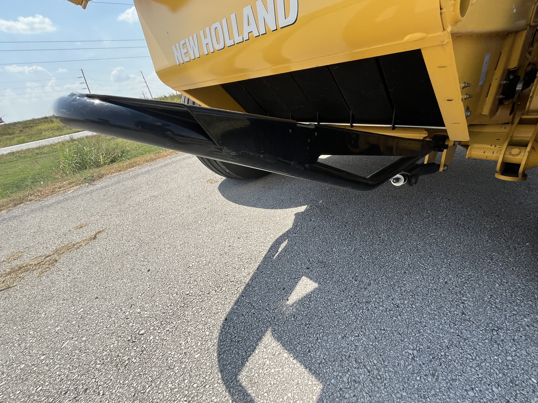  2024 New Holland Rollbelt 460 at Heritage Tractor in Rogersville, MO