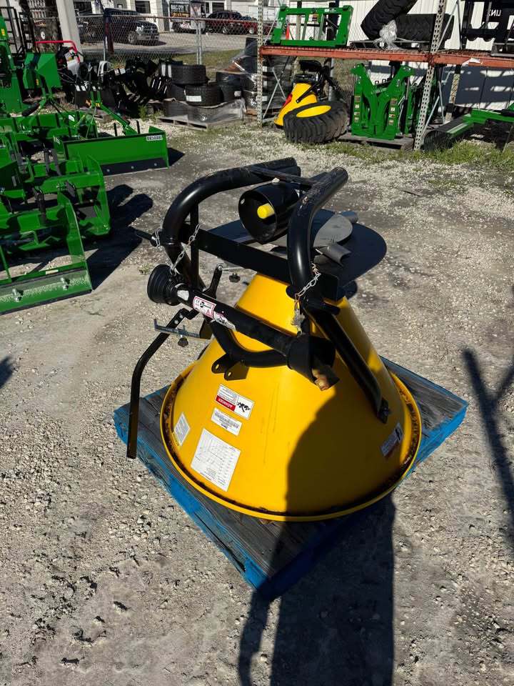 2025 Frontier SS2067B Image 3