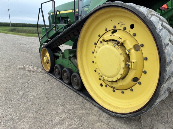 1999 John Deere 8400T - Photo11
