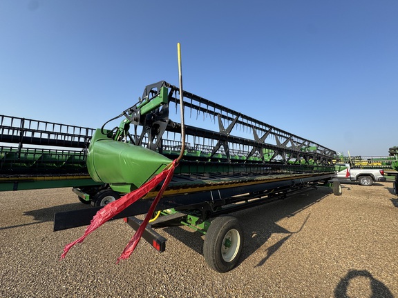 Used 2013 John Deere 640D Combine Platforms at Horizon Ag & Turf in Lloydminster, AB - Photo10