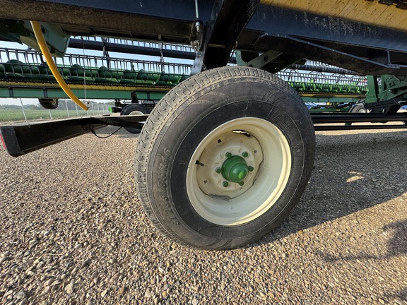 Used 2013 John Deere 640D Combine Platforms at Horizon Ag & Turf in Lloydminster, AB - Photo11