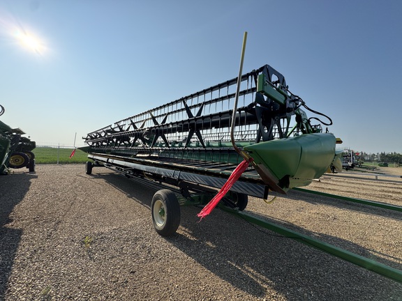 Used 2013 John Deere 640D Combine Platforms at Horizon Ag & Turf in Lloydminster, AB - Photo16