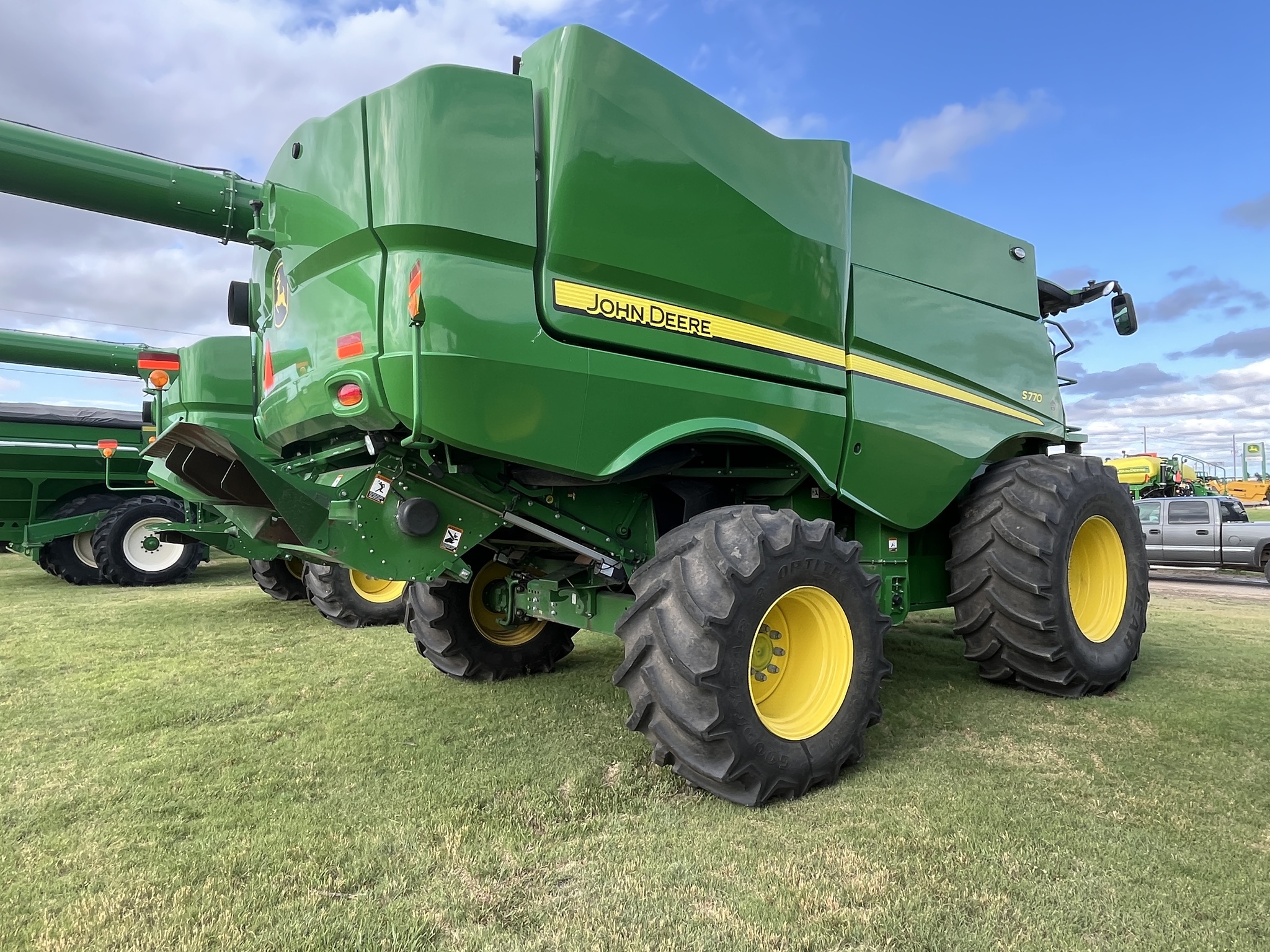 2022 John Deere S770 Image 5