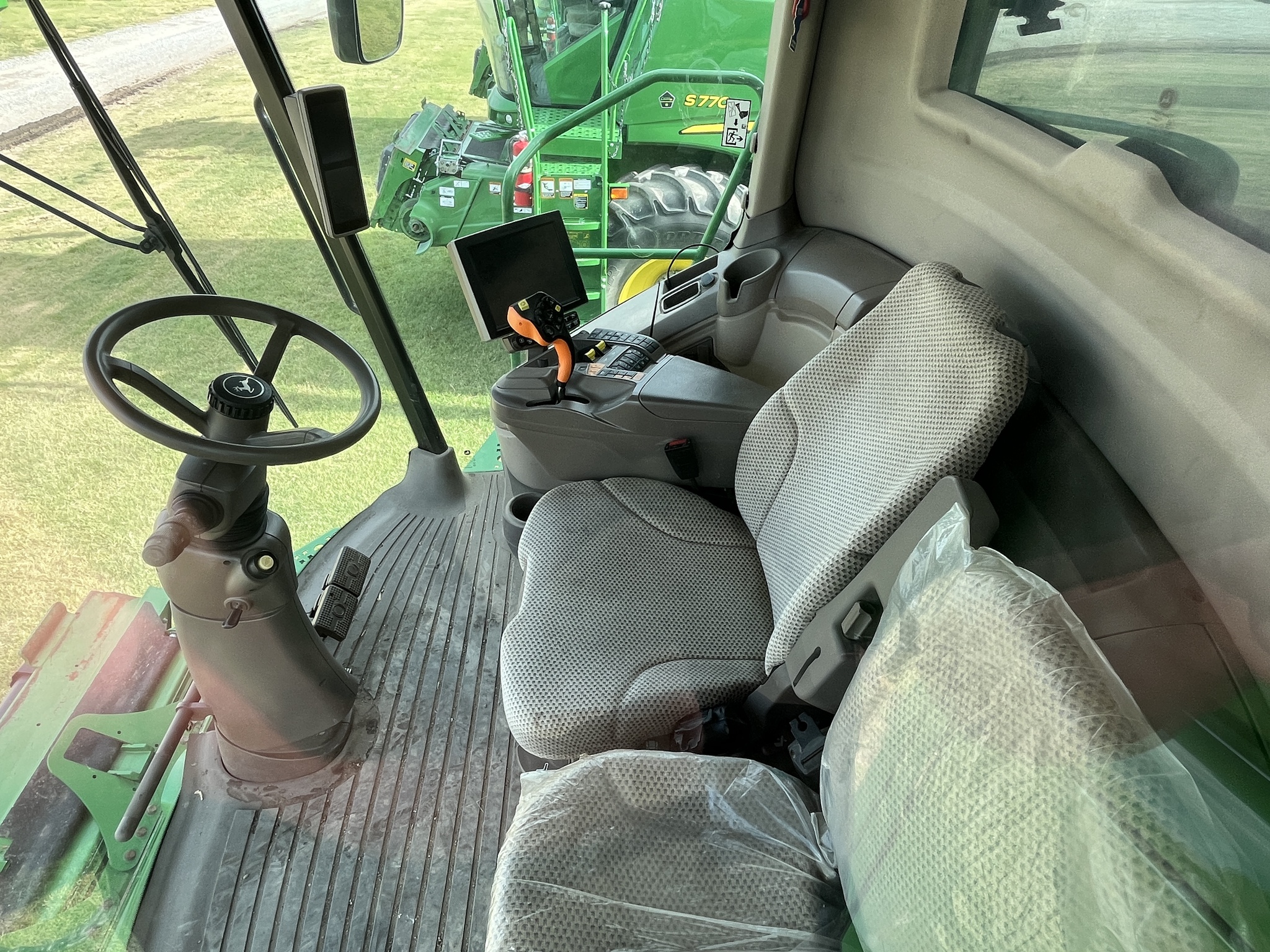 2022 John Deere S770 Image 11