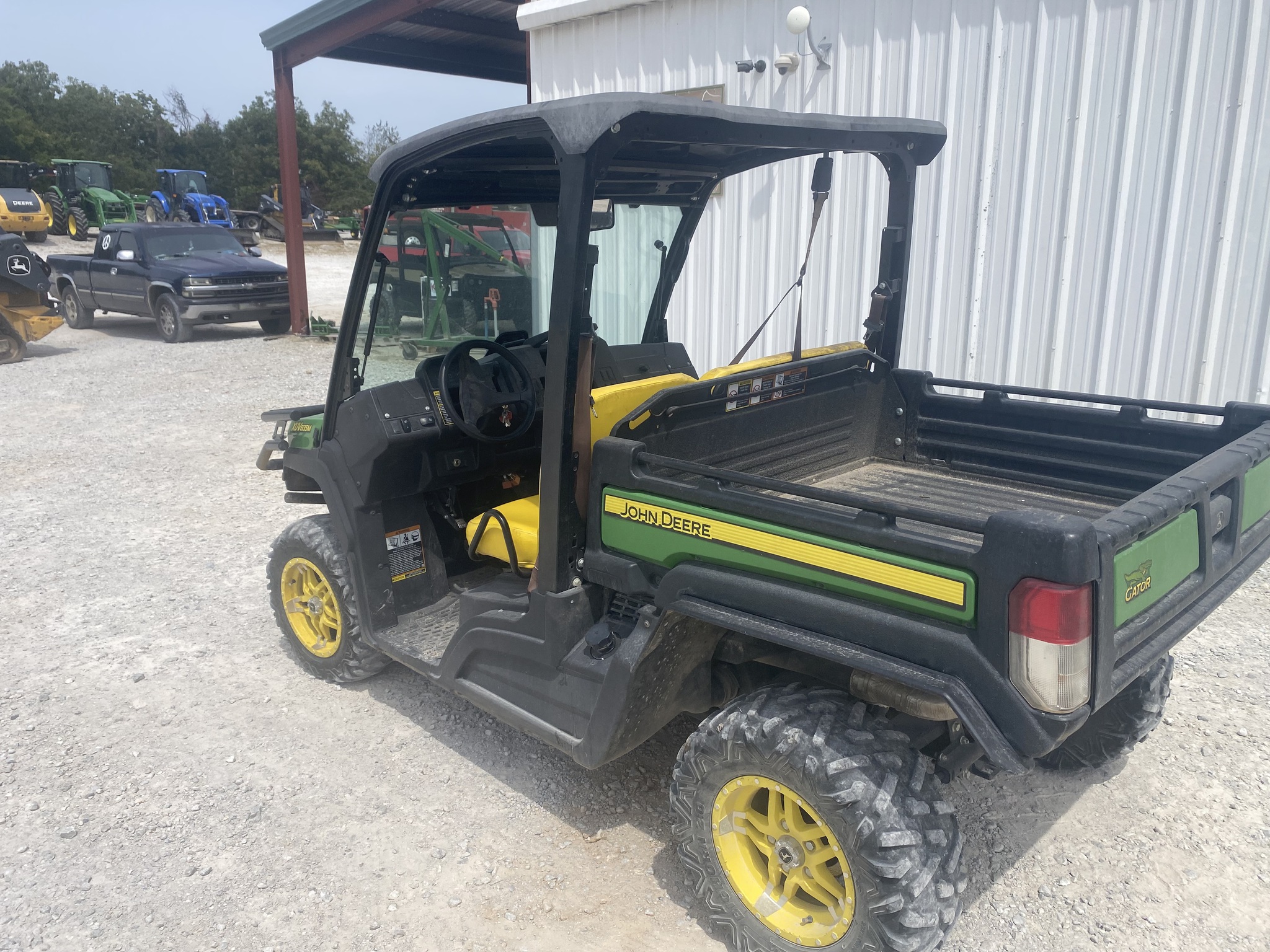  2019 John Deere XUV 835M at Heritage Tractor in Harrison, AR
