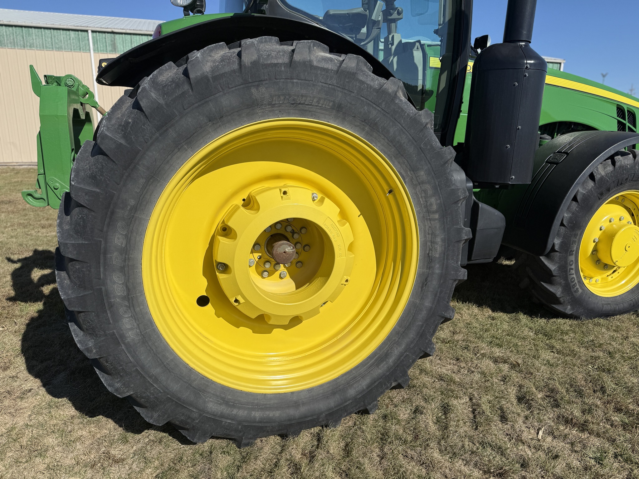 2013 John Deere 8310R Image 9