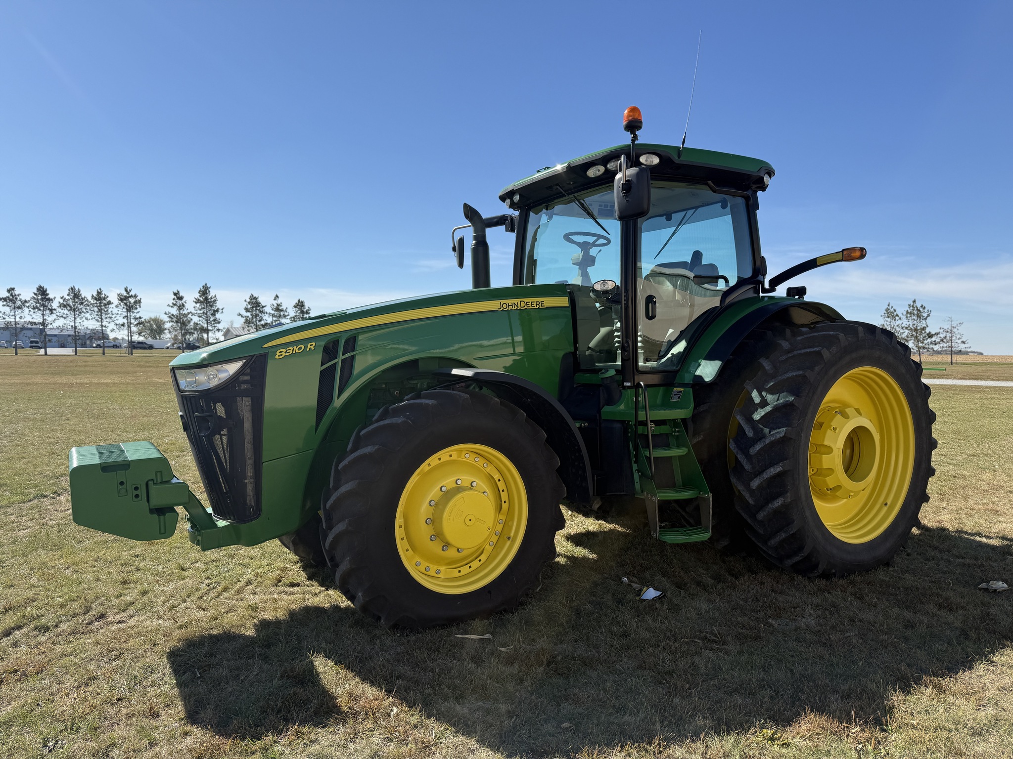 2013 John Deere 8310R Image 1