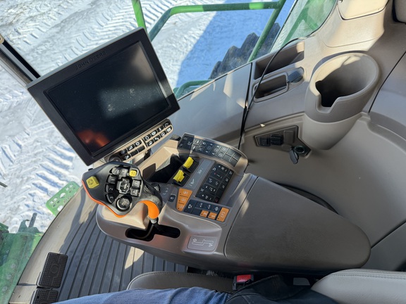 2023 John Deere S780 - Photo42