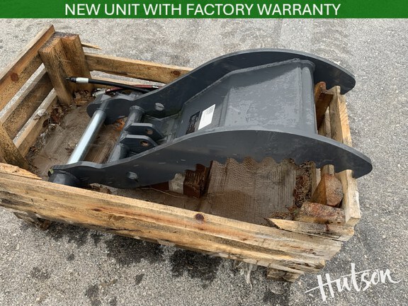 Photo of 2024 John Deere BYT11748