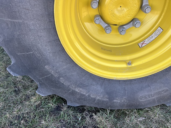 2024 John Deere X9 1000 - Photo16