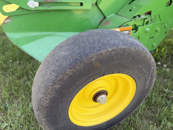 2021 John Deere 560M - Photo10