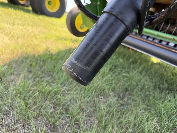 2021 John Deere 560M - Photo18