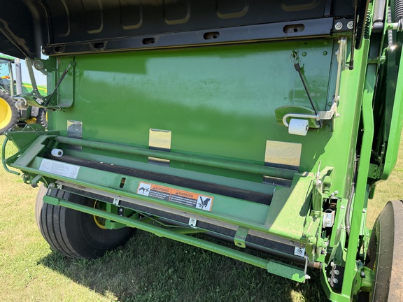 2021 John Deere 560M - Photo27