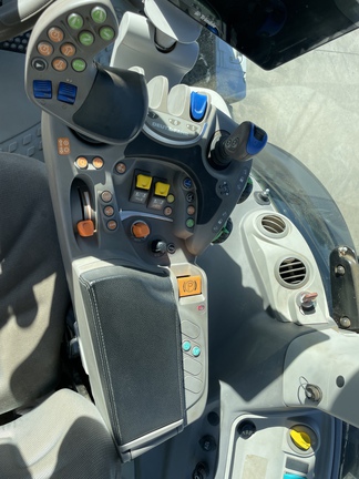 Deutz-Fahr 8280 image 17