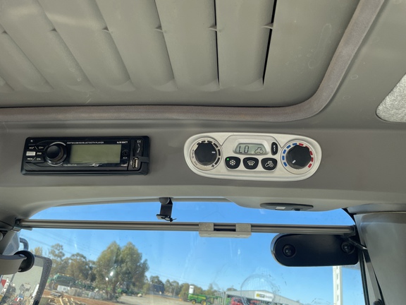 Deutz-Fahr 8280 image 14