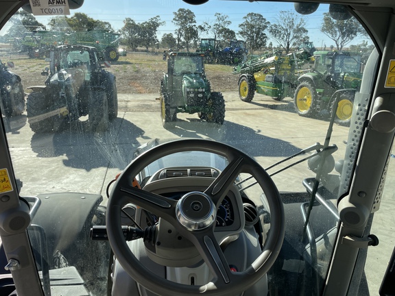 Deutz-Fahr 8280 image 12