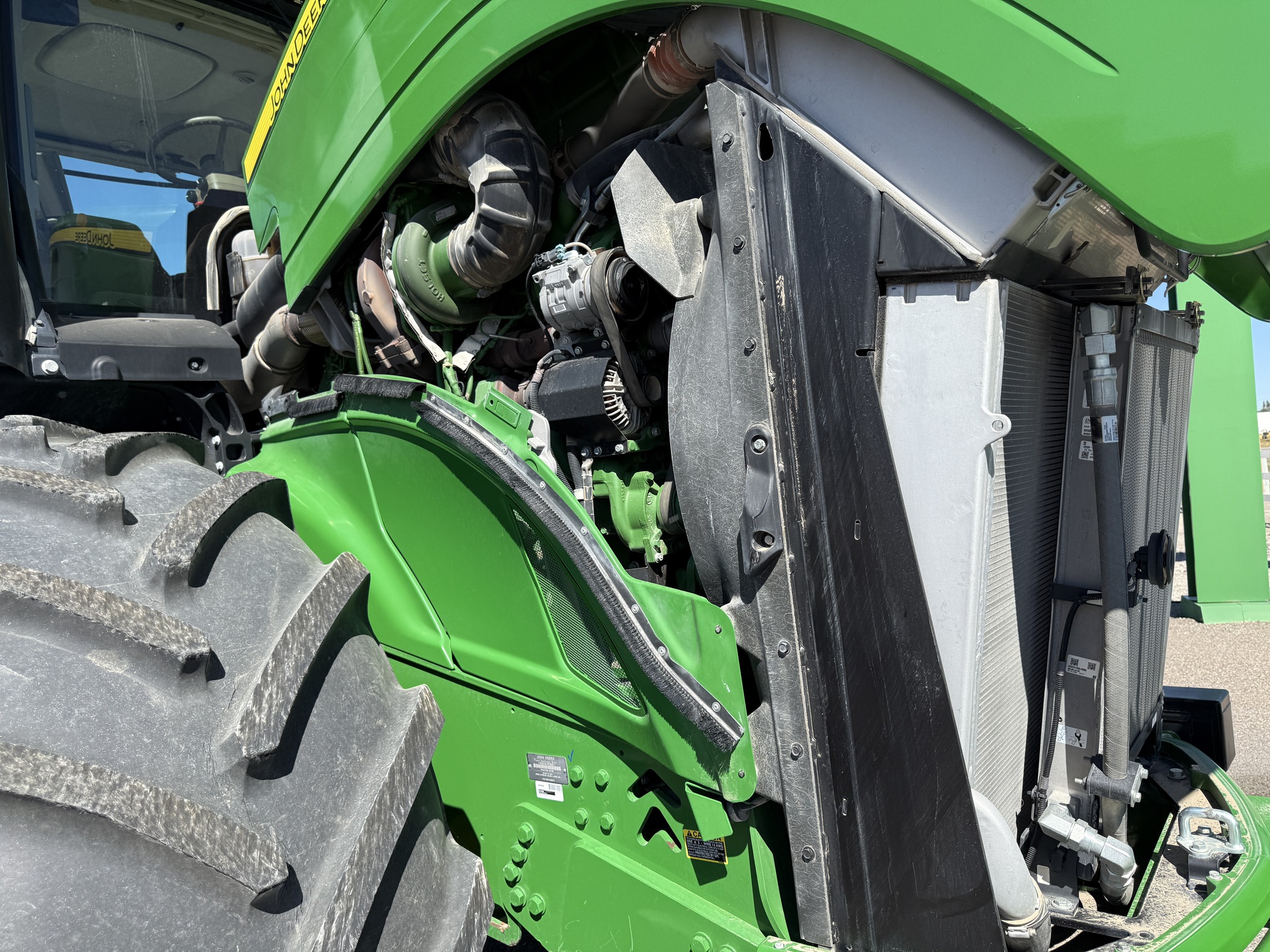 2021 John Deere 9570R Image 20