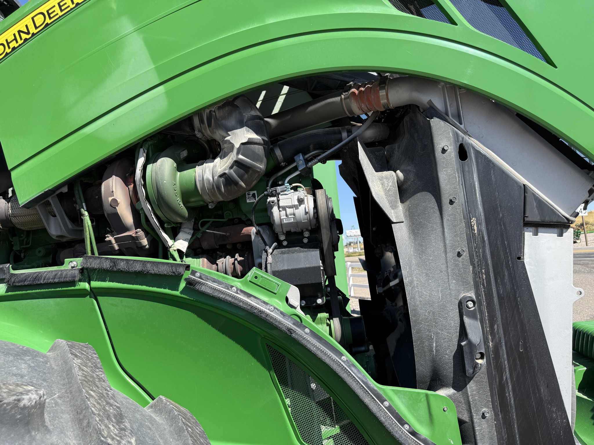 2021 John Deere 9570R Image 19