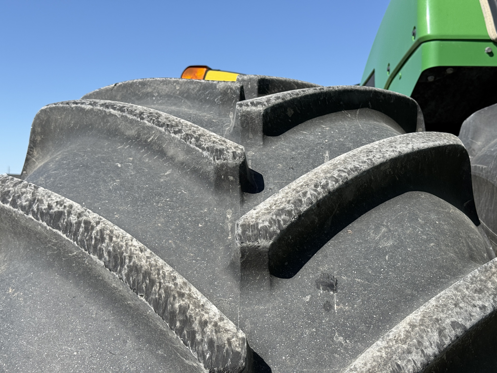 2021 John Deere 9570R Image 27