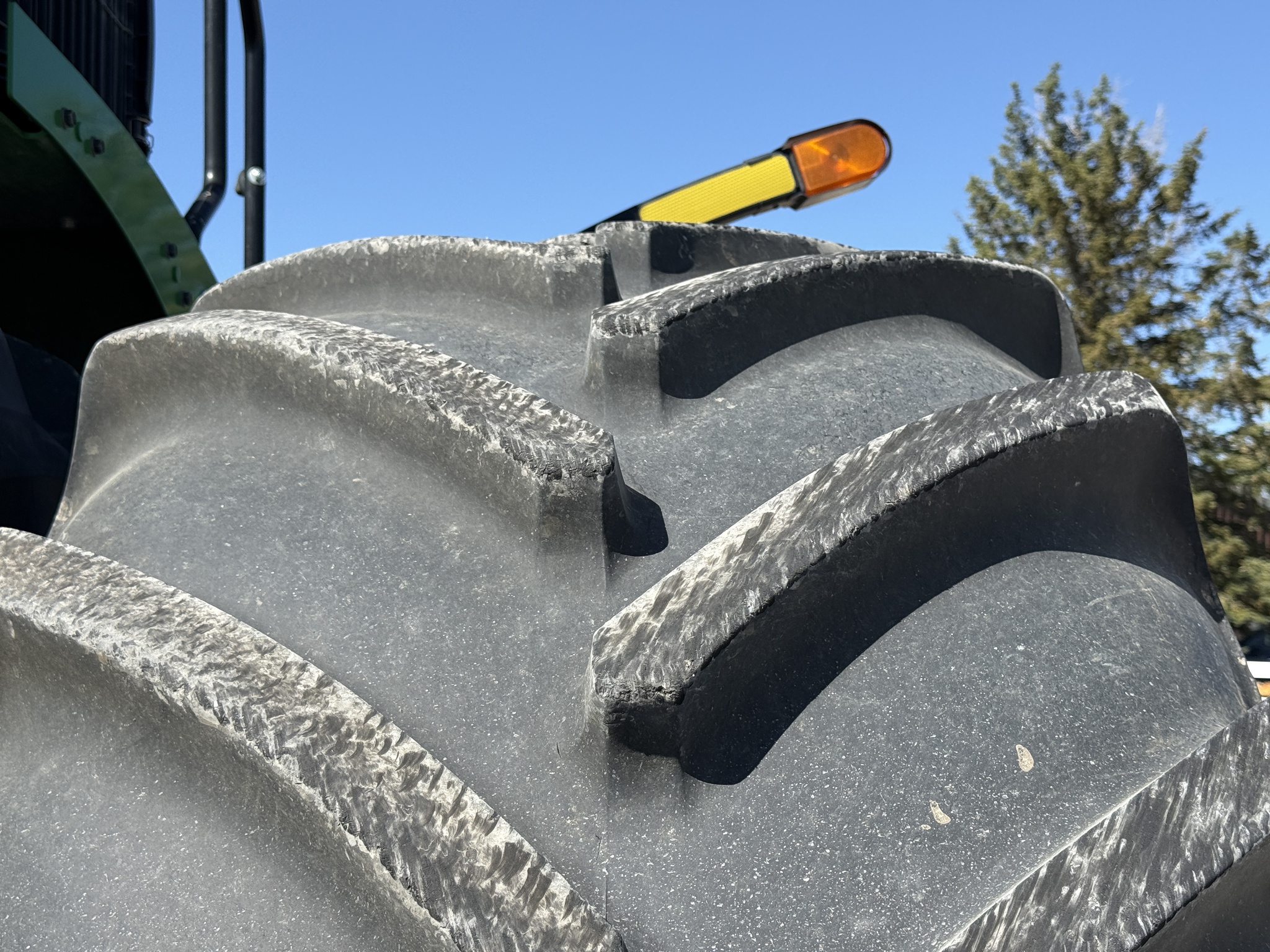 2021 John Deere 9570R Image 36