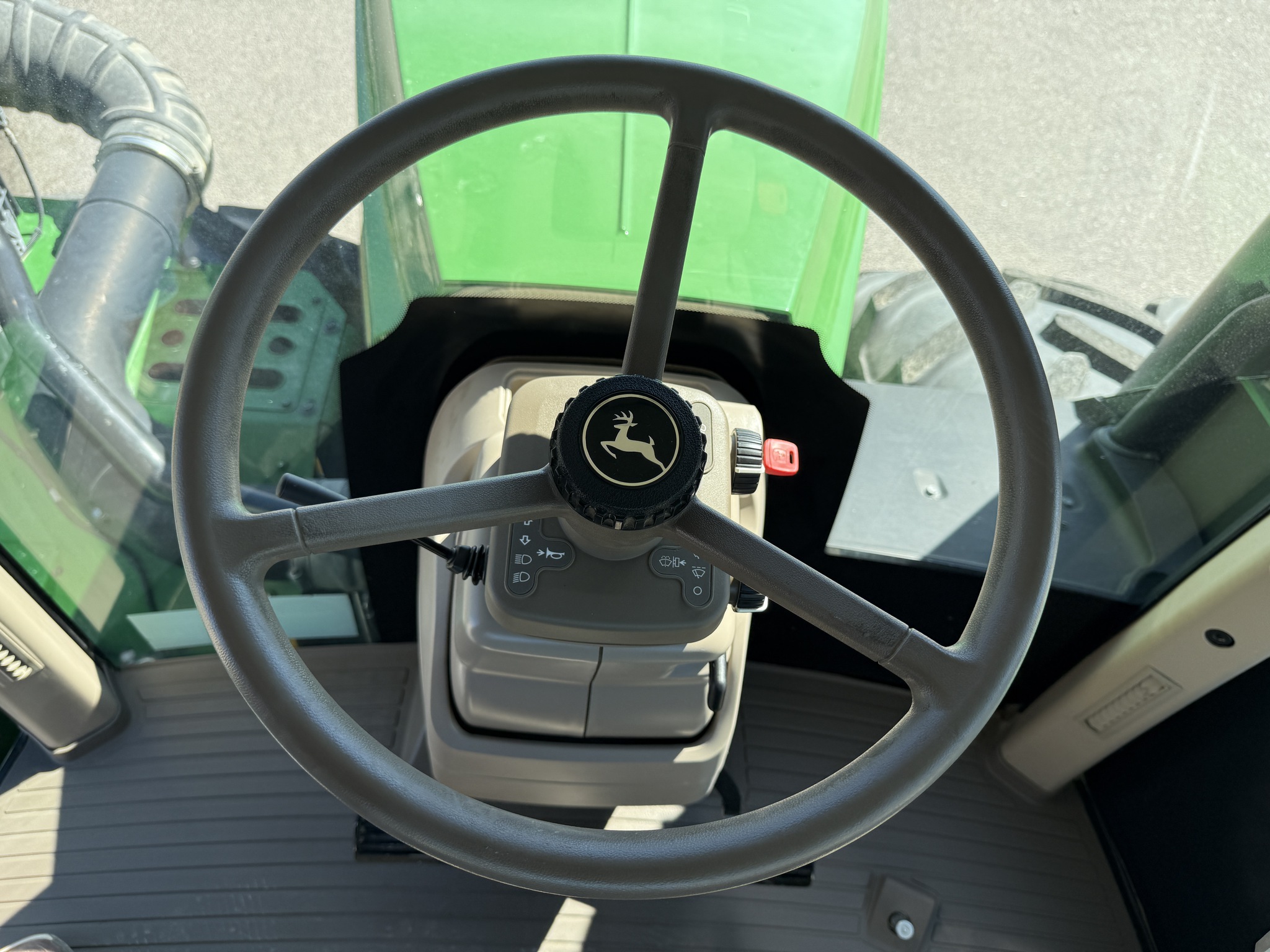 2021 John Deere 9570R Image 11