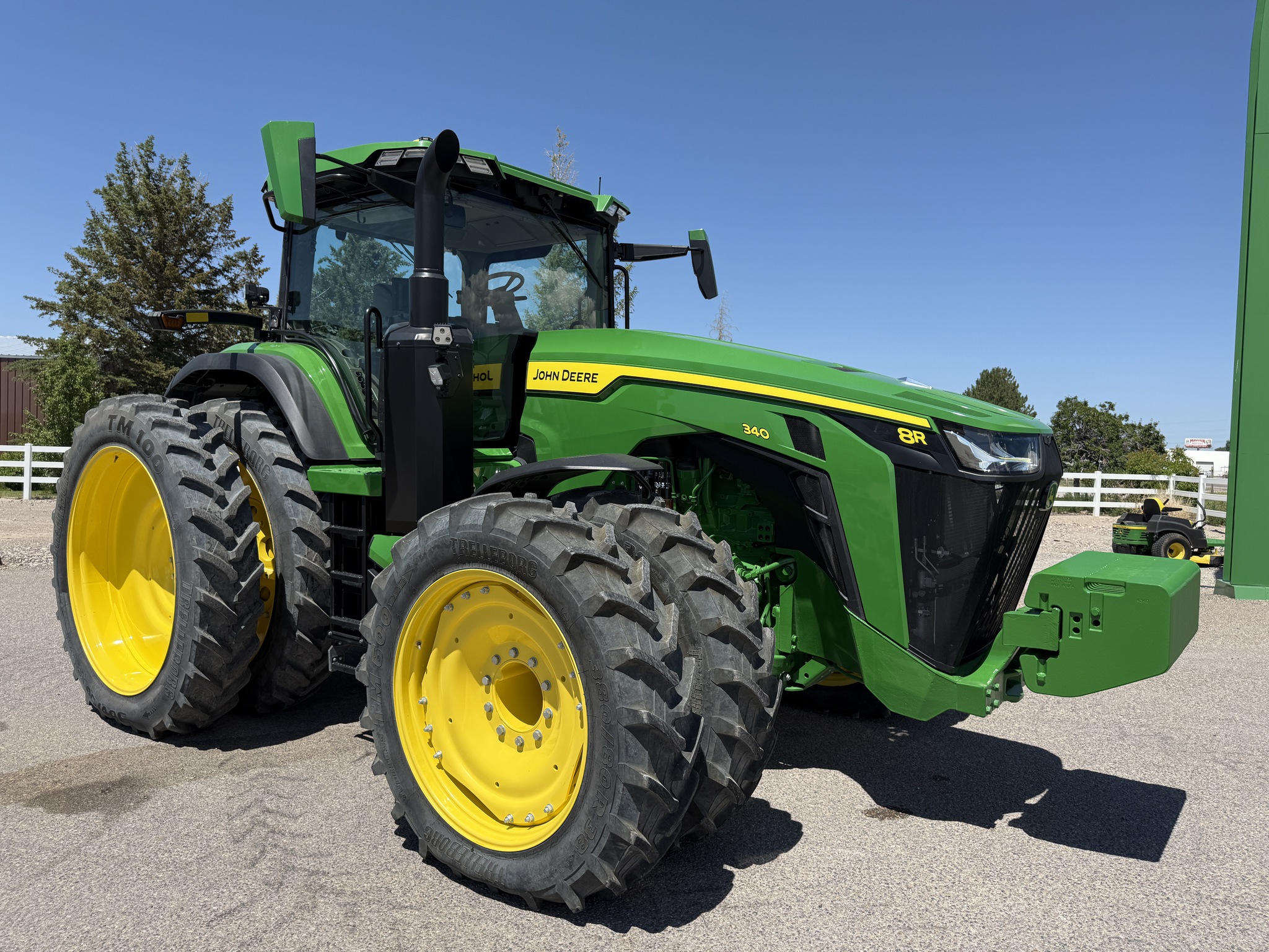 2024 John Deere 8R 340 Image 7