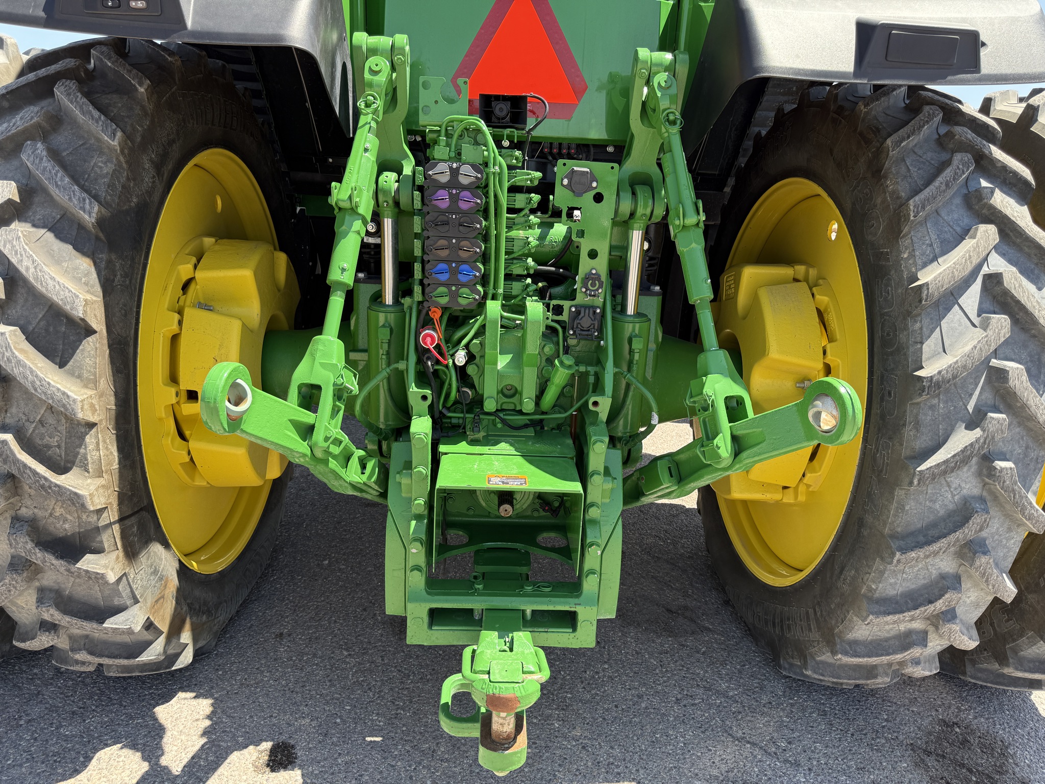 2024 John Deere 8R 340 Image 25