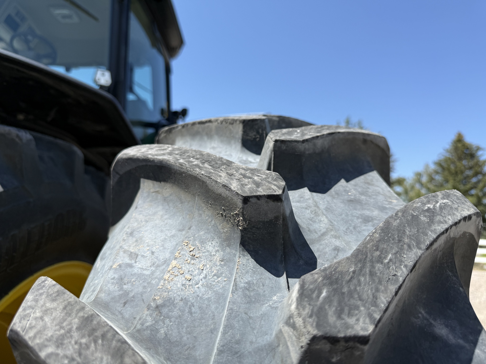 2024 John Deere 8R 340 Image 34