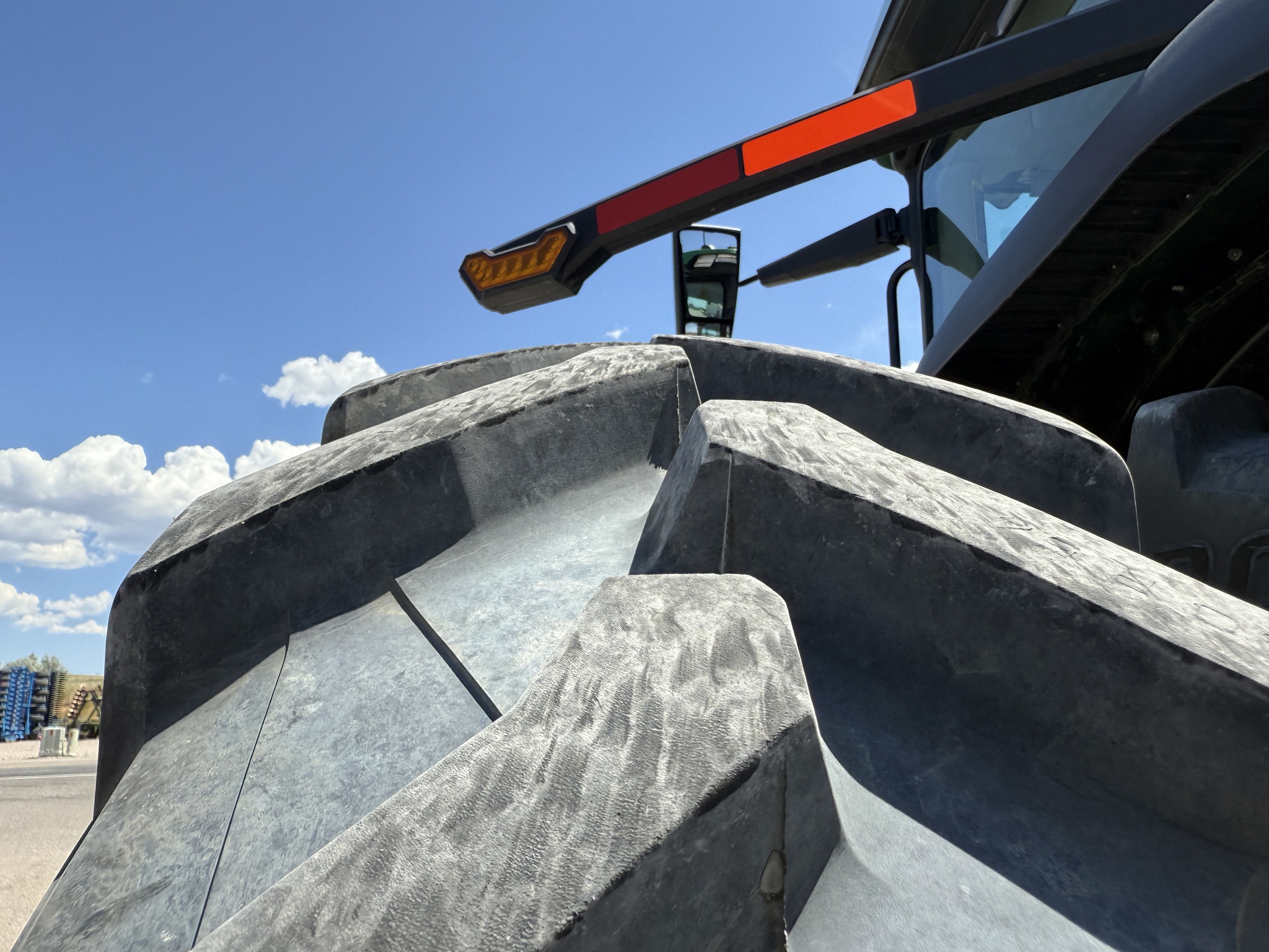 2024 John Deere 8R 340 Image 43