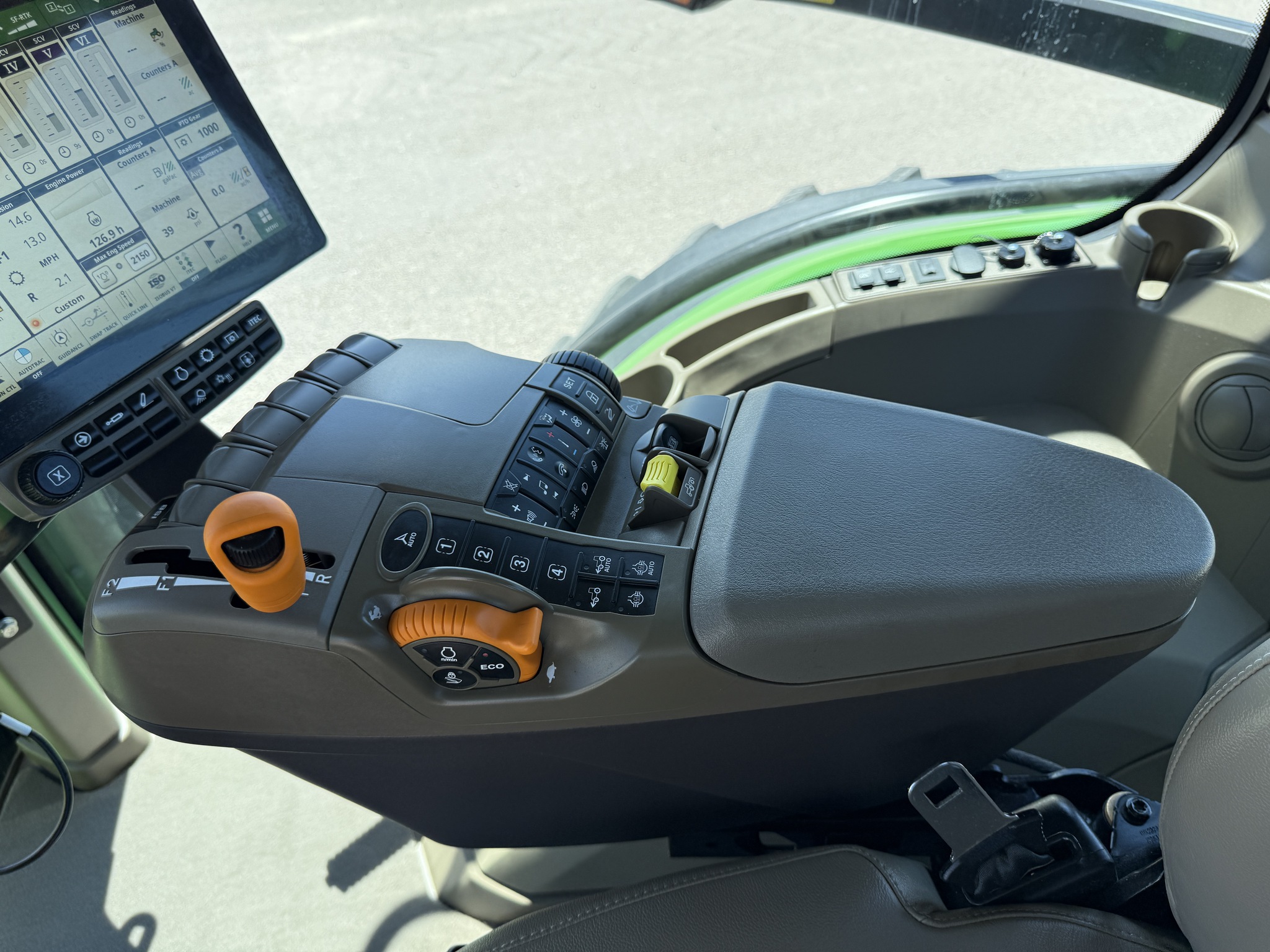 2024 John Deere 8R 340 Image 14