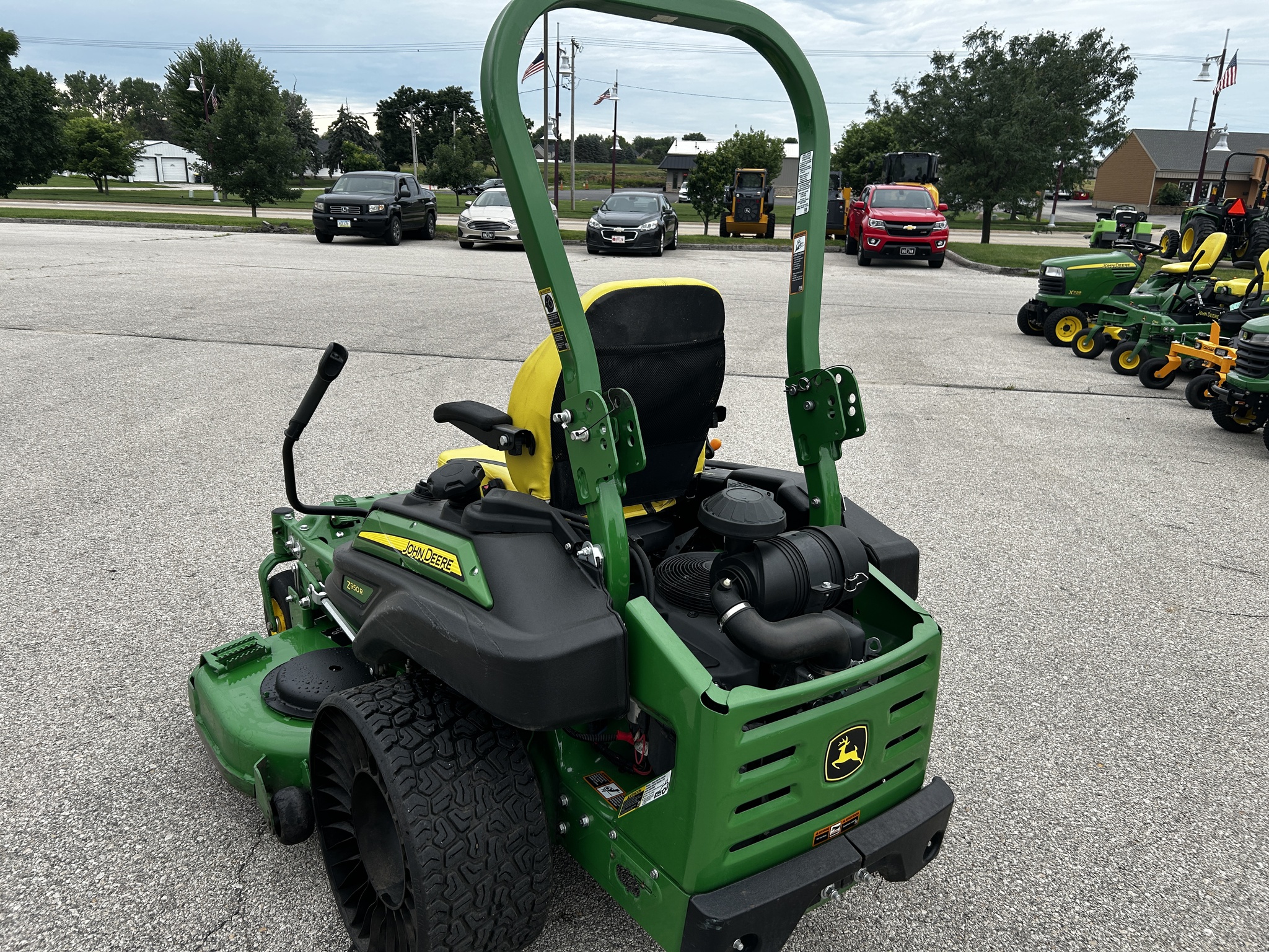 2022 John Deere Z950R Image 3