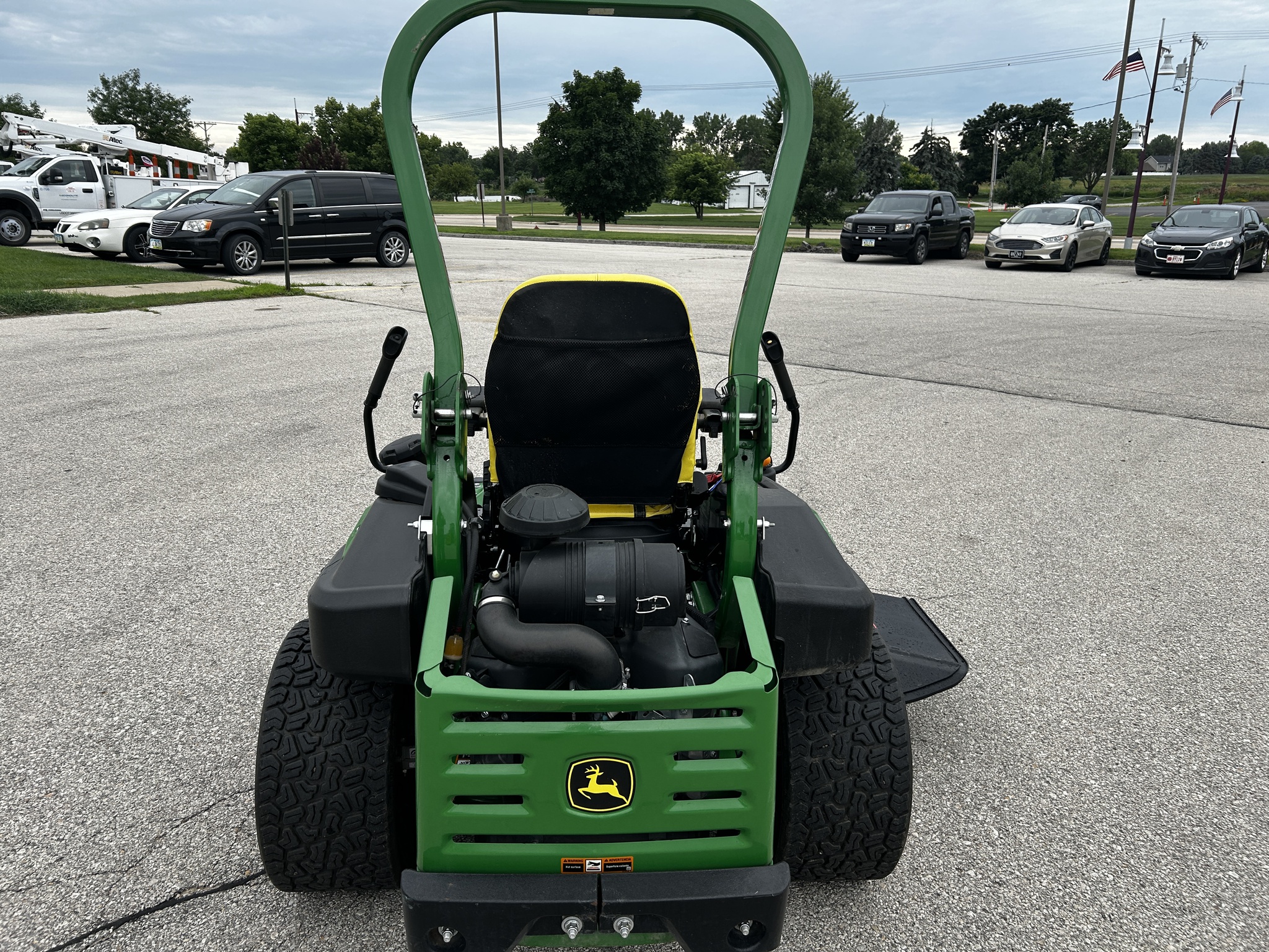 2022 John Deere Z950R Image 4