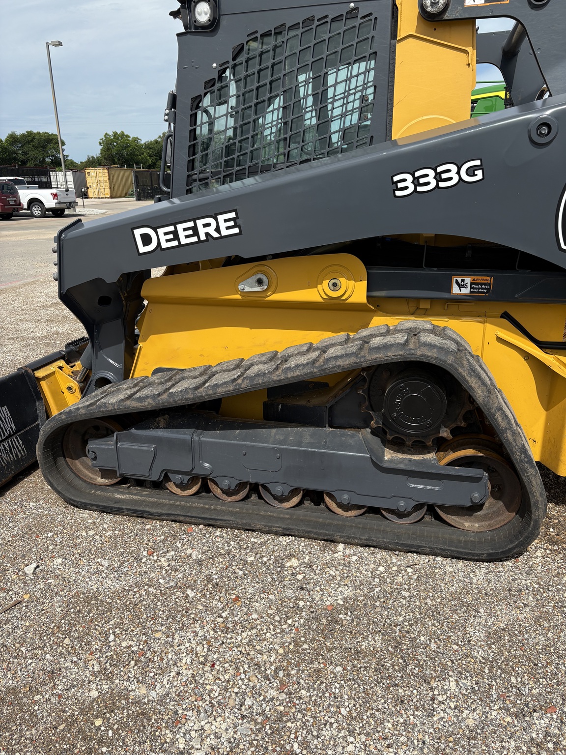 2021 John Deere 333G Image 4