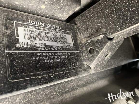 Photo of 2024 John Deere XUV 835R