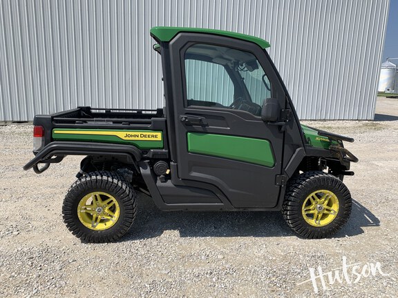 Photo of 2024 John Deere XUV 835R