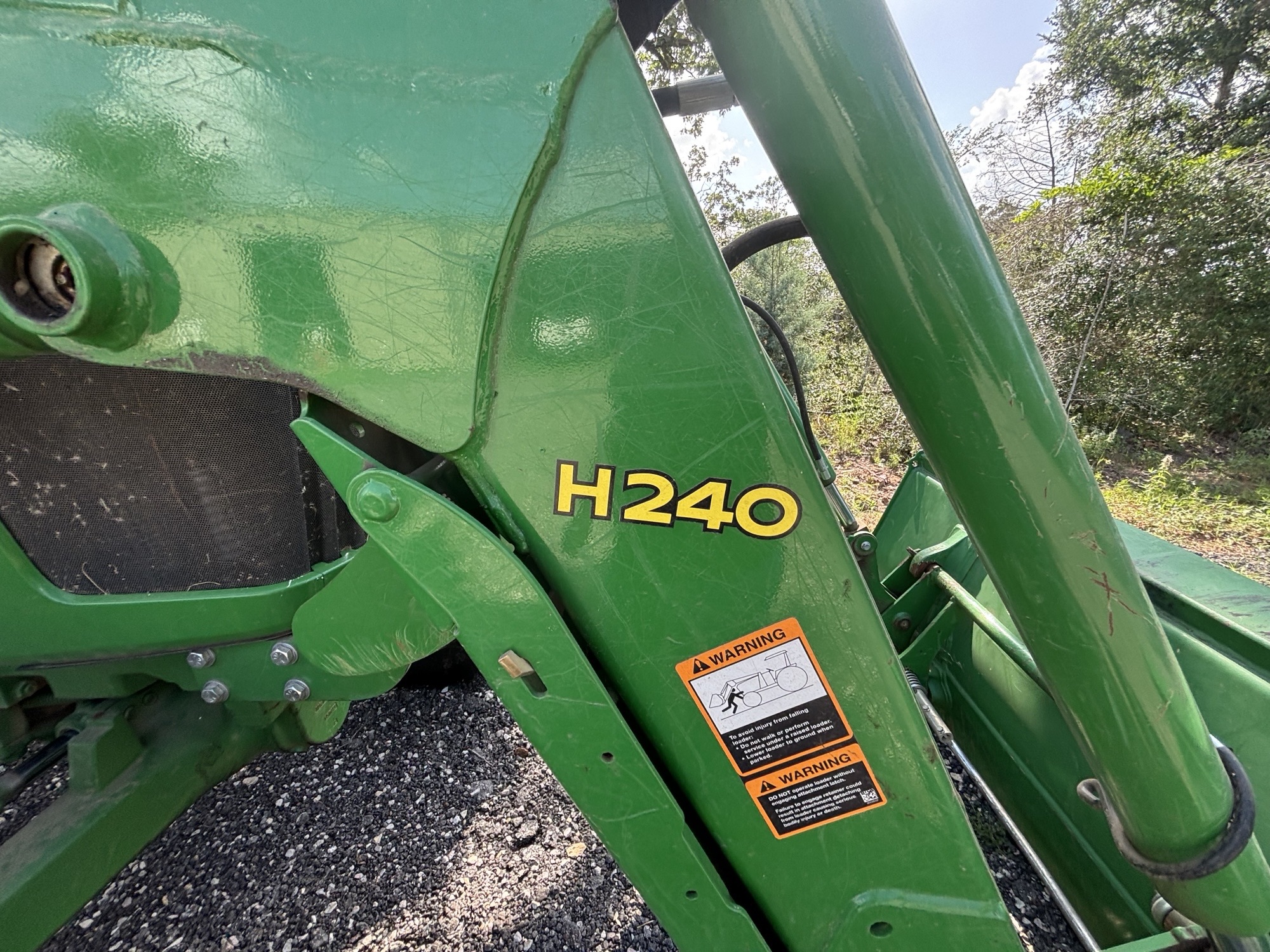 2016 John Deere 5065E Image 27