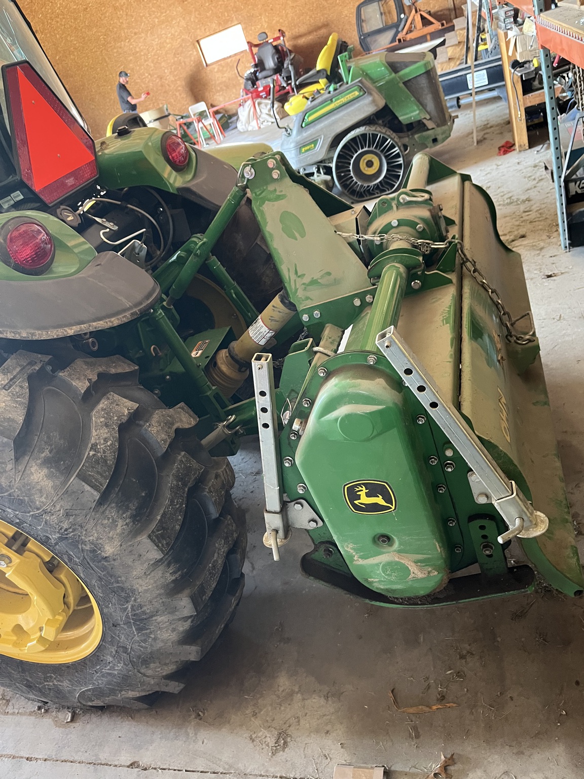 John Deere 665 Image 1