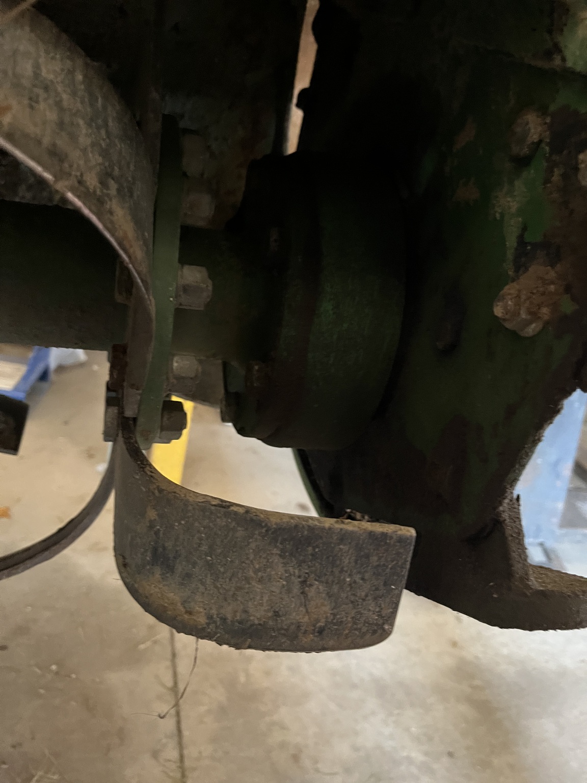 John Deere 665 Image 6